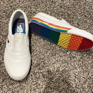 Men’s pride vans size 7.5